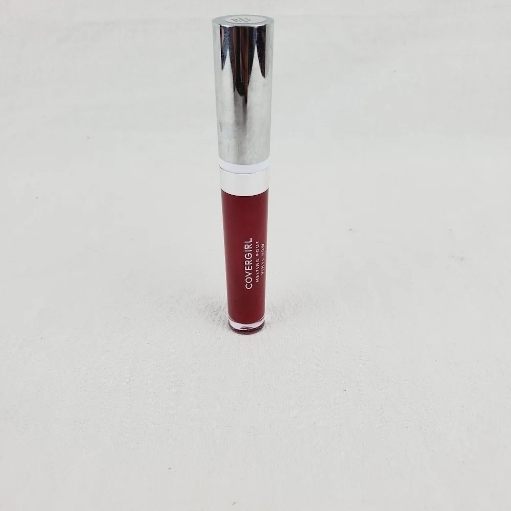 Covergirl melting pout Vinyl Vow Lip Gloss